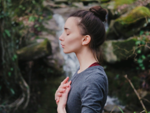 Yoga_Aigo