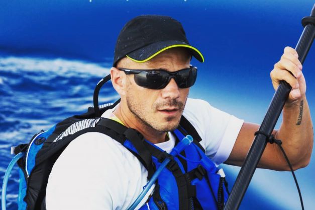 Alessandro Gattafoni torna su Kayak per sfidare, ancora una volta, la fibrosi cistica