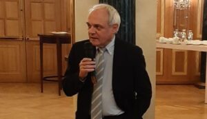 Le Terme Dell’emilia Romagna Presentano L’azione Benefica Delle Acque Termali Per La Respirazione E Per Il Benessere Dell’organismo: “acque Da Respirare … E Da Bere”.