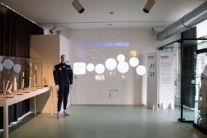 Venti Di Scienza. Come Cambia La Scienza. E Noi Con Lei Al Bergamo Science Center Fino Al 23 Dicembre