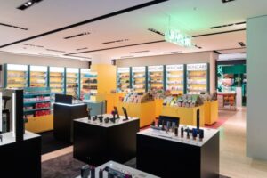 Rinascente Continua La Collaborazione Con Fondazione Radioterapia Oncologica Per Lanciare A Roma Il Progetto “beauty Bar Per La Ricerca”