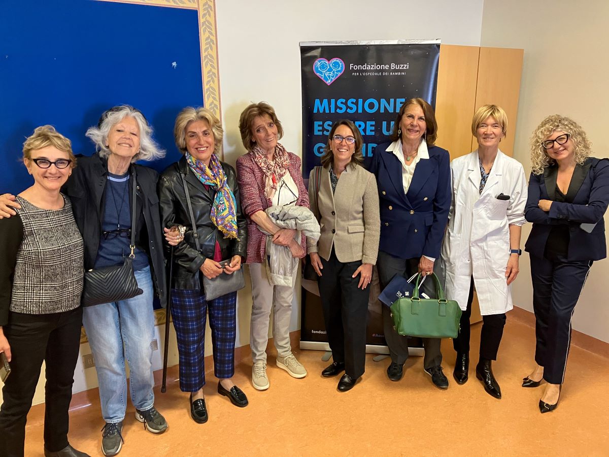 Rilastil (brand Dell’istituto Ganassini) Dona Due Monitor Fetali Di Ultima Generazione Alla Fondazione Buzzi