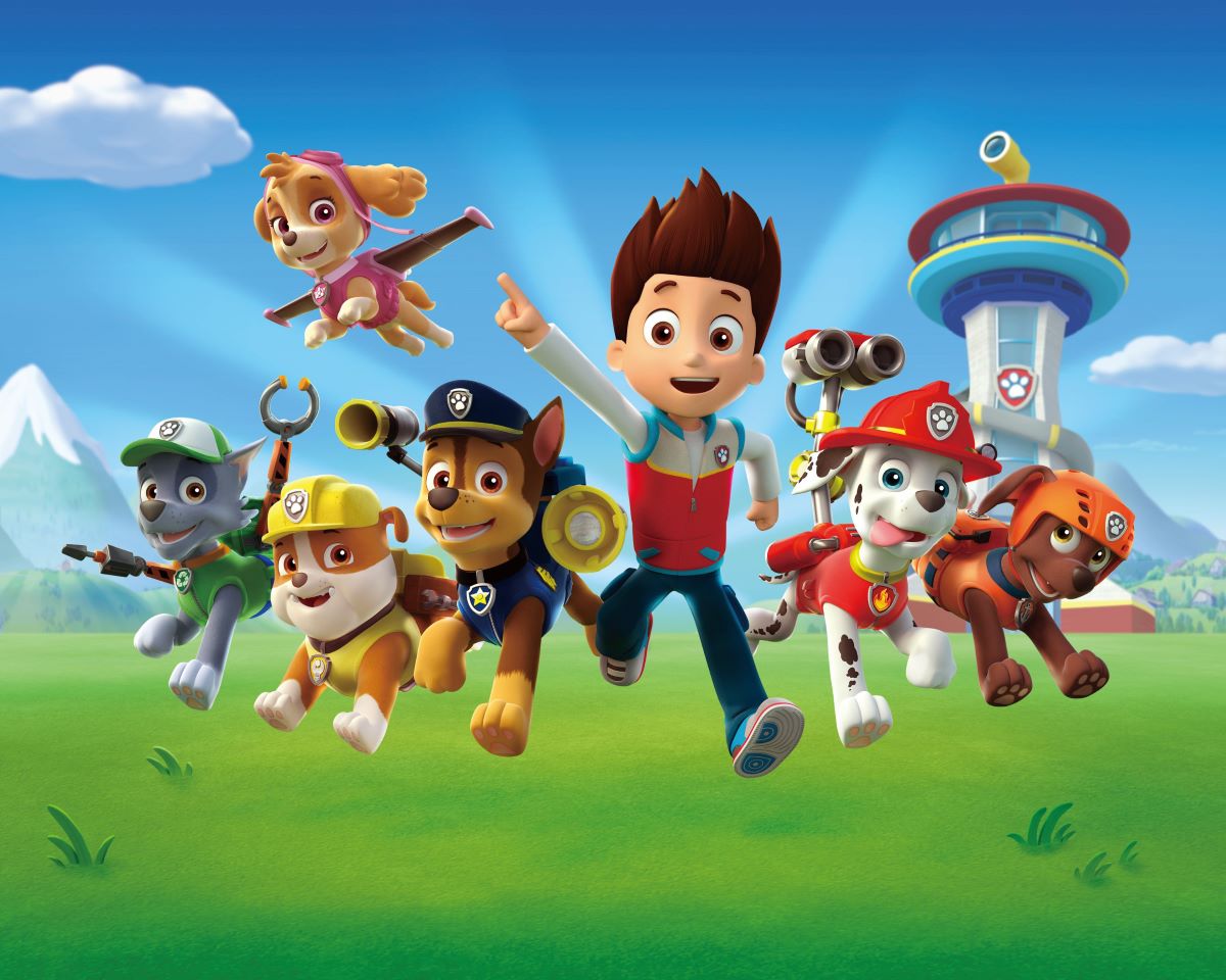 I Paw Patrol festeggiano il loro decimo compleanno con i piccoli pazienti dell'ospedale dei bambini Vittore Buzzi
